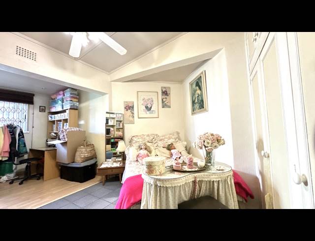 5 BEDROOM HOUSE FOR SALE IN ORMONDE